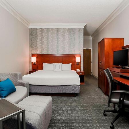 Courtyard By Marriott Orlando Lake Mary North Heathrow Buitenkant foto
