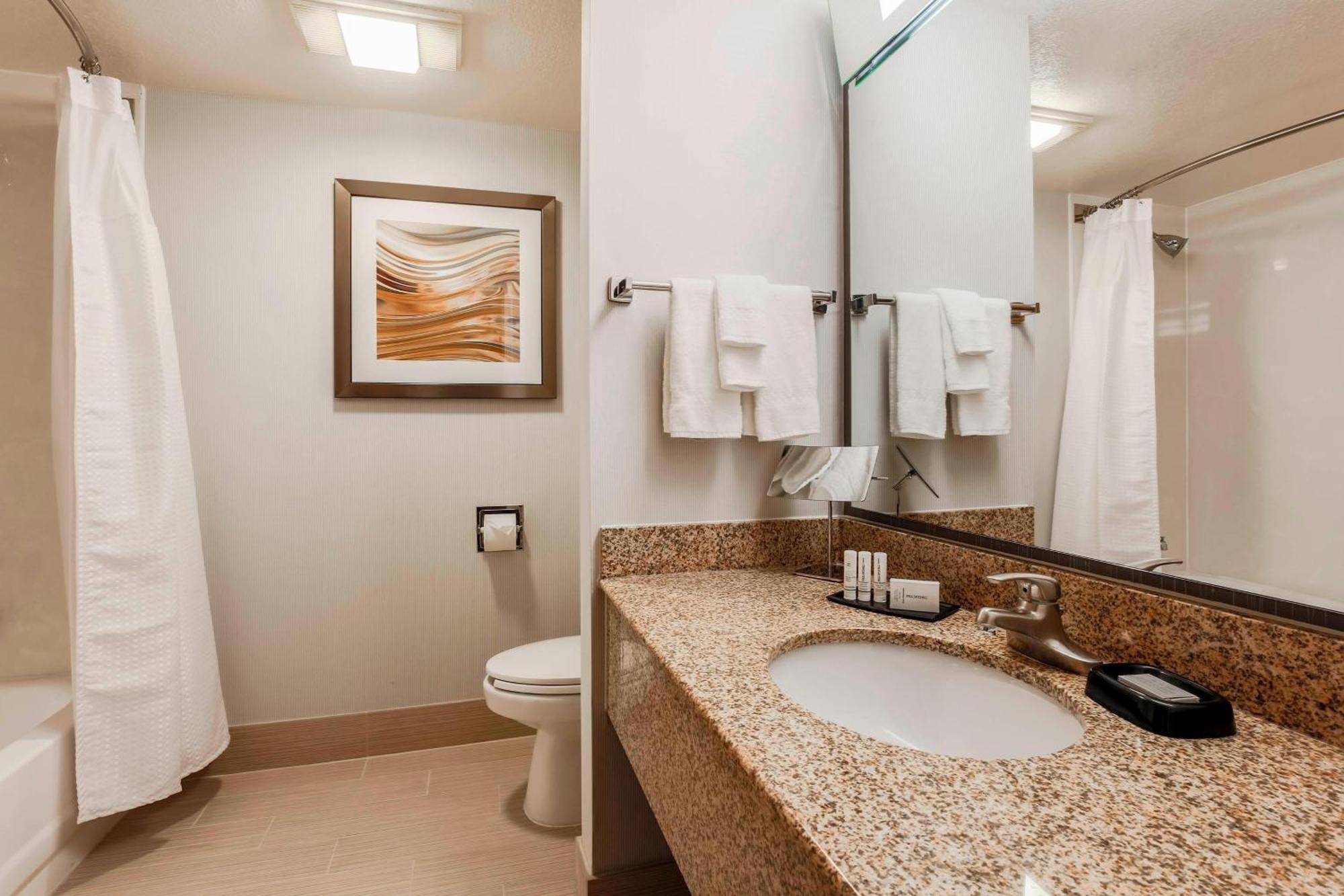 Courtyard By Marriott Orlando Lake Mary North Heathrow Buitenkant foto
